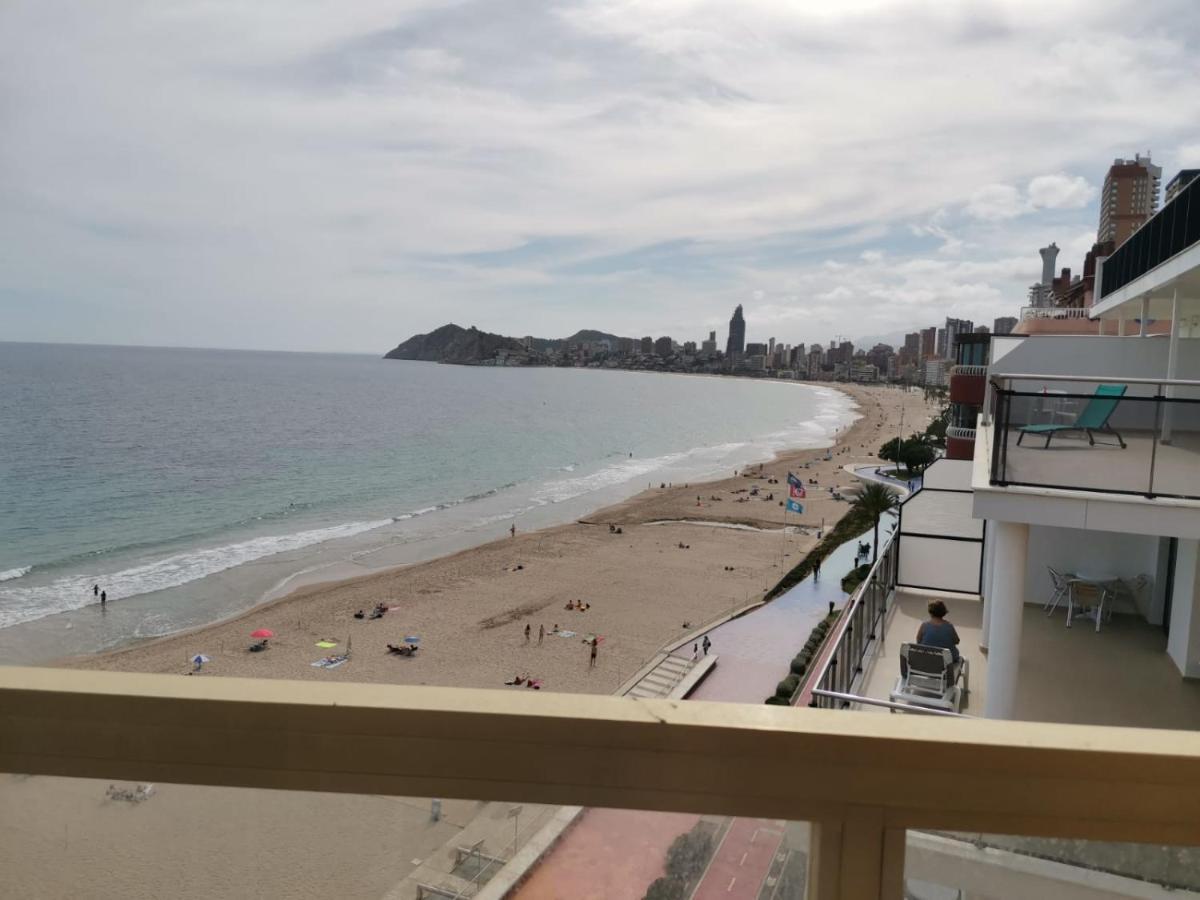 Atico Primera Linea Parque De Elche Benidorm Eksteriør billede